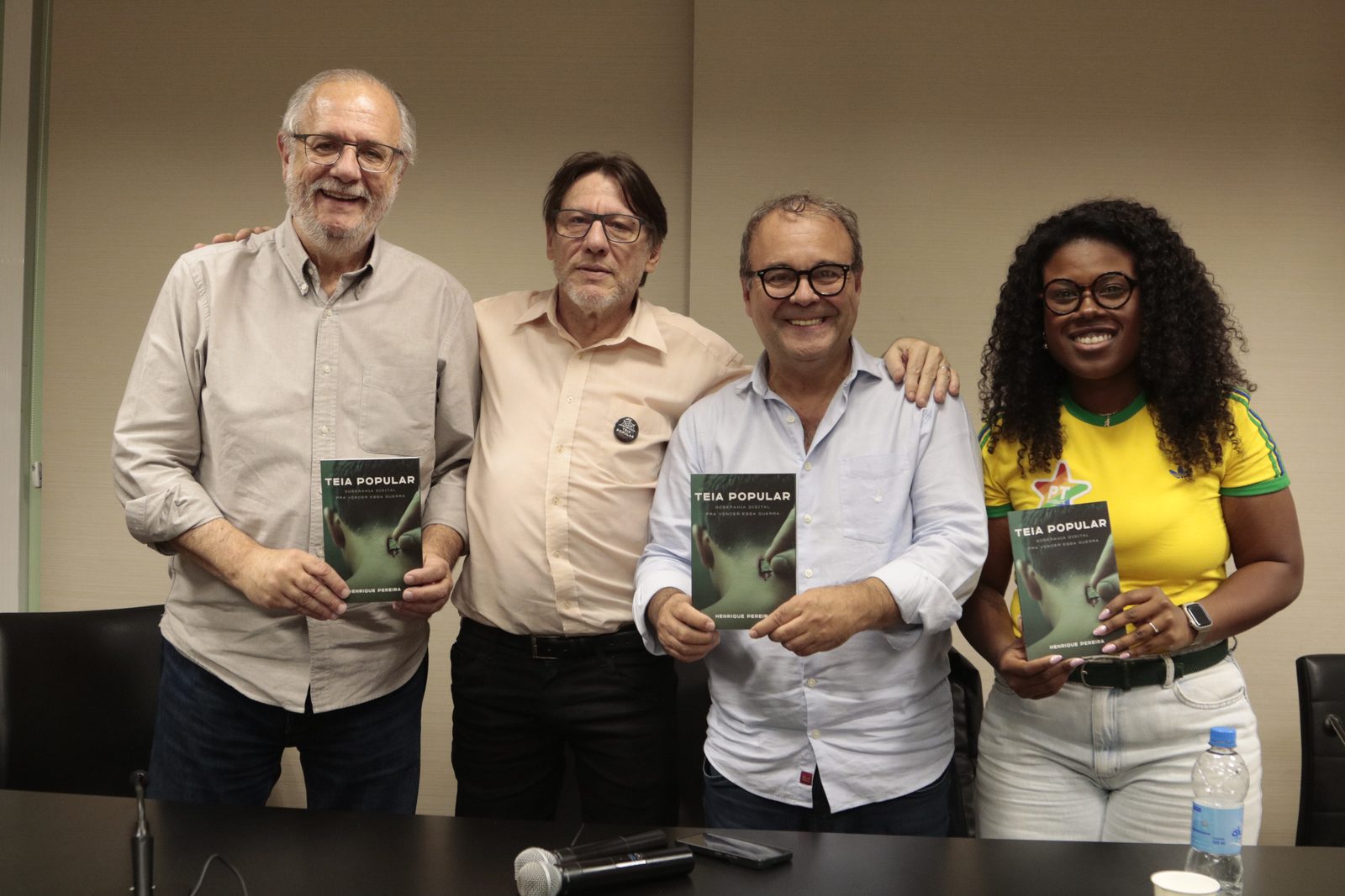 Com Miguel Rossetto, Sérgio Amadeu e Laura Sito